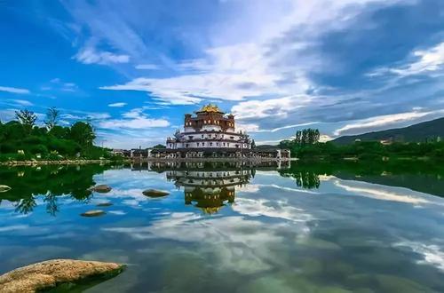 公司召開(kāi)新入職大學(xué)生專題座談會(huì)